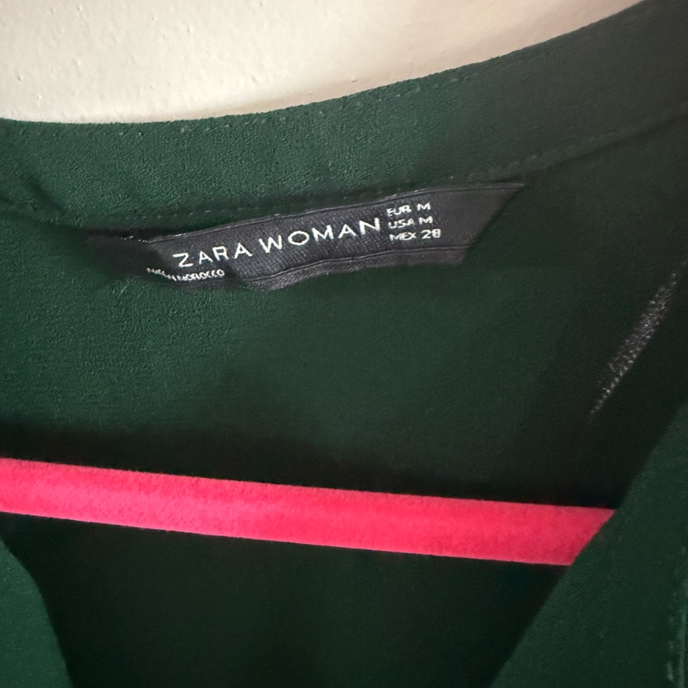 Zara Elegant Green Women's dress - Picture 2 of 5